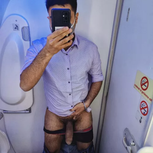Got slightly horny on the flight. by girthy_brown