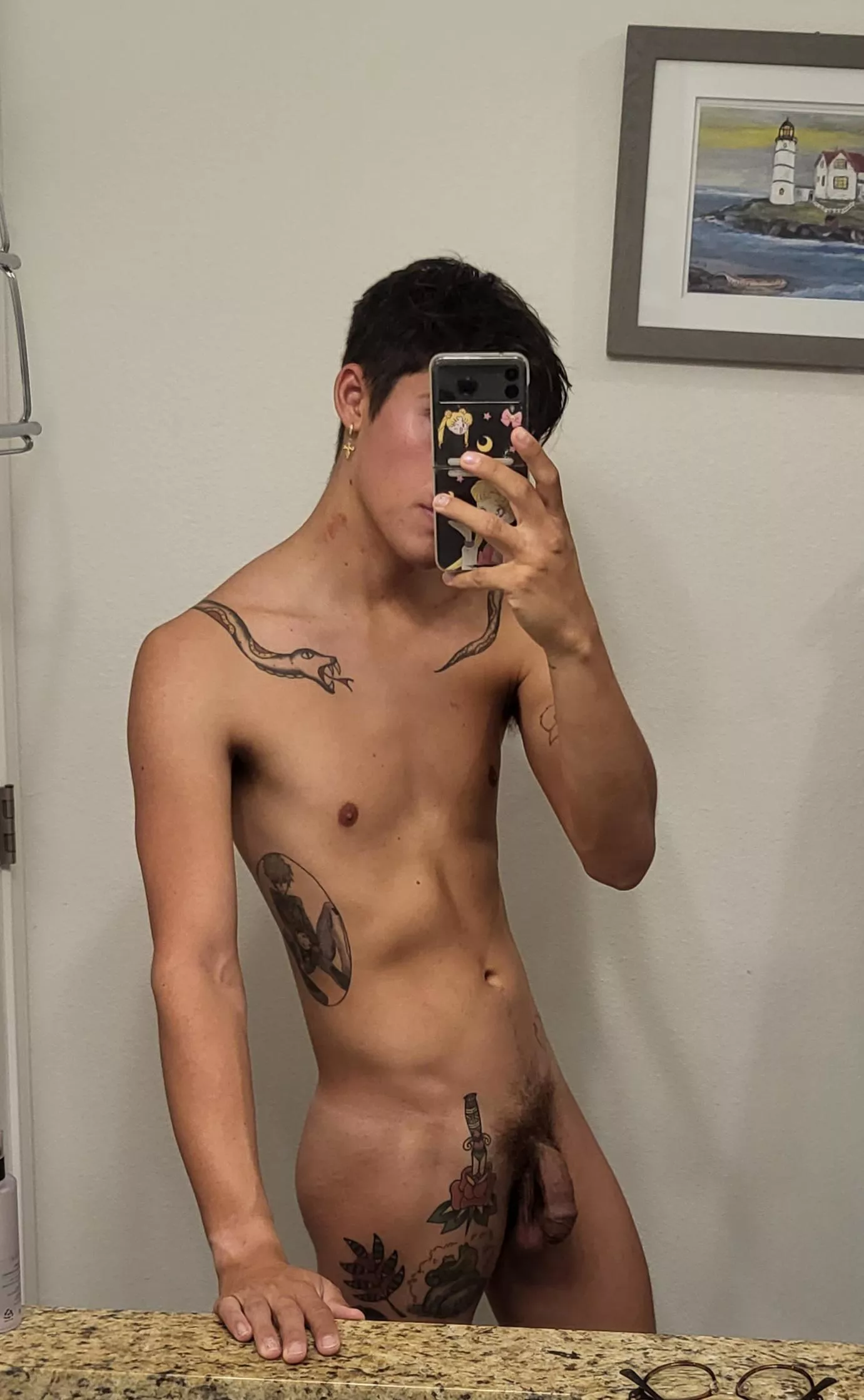 Got some hickies on my neck 😳 posted by MagicTalkingCat