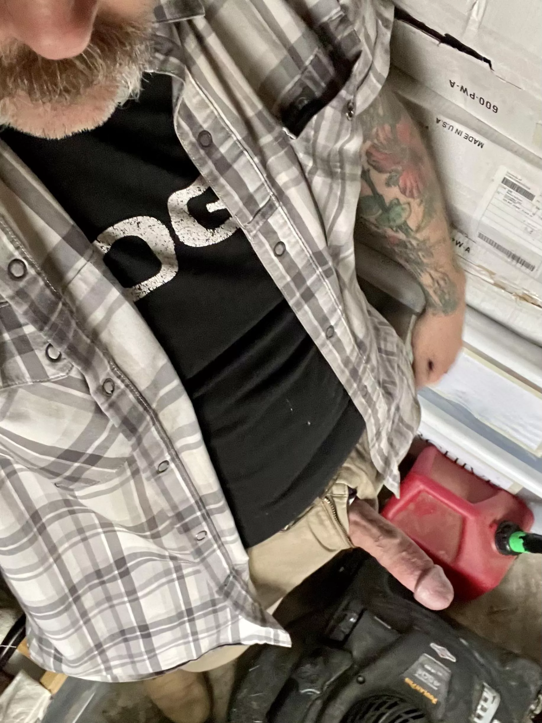 Got to mow the lawn….(53)daddy posted by SSCatskills