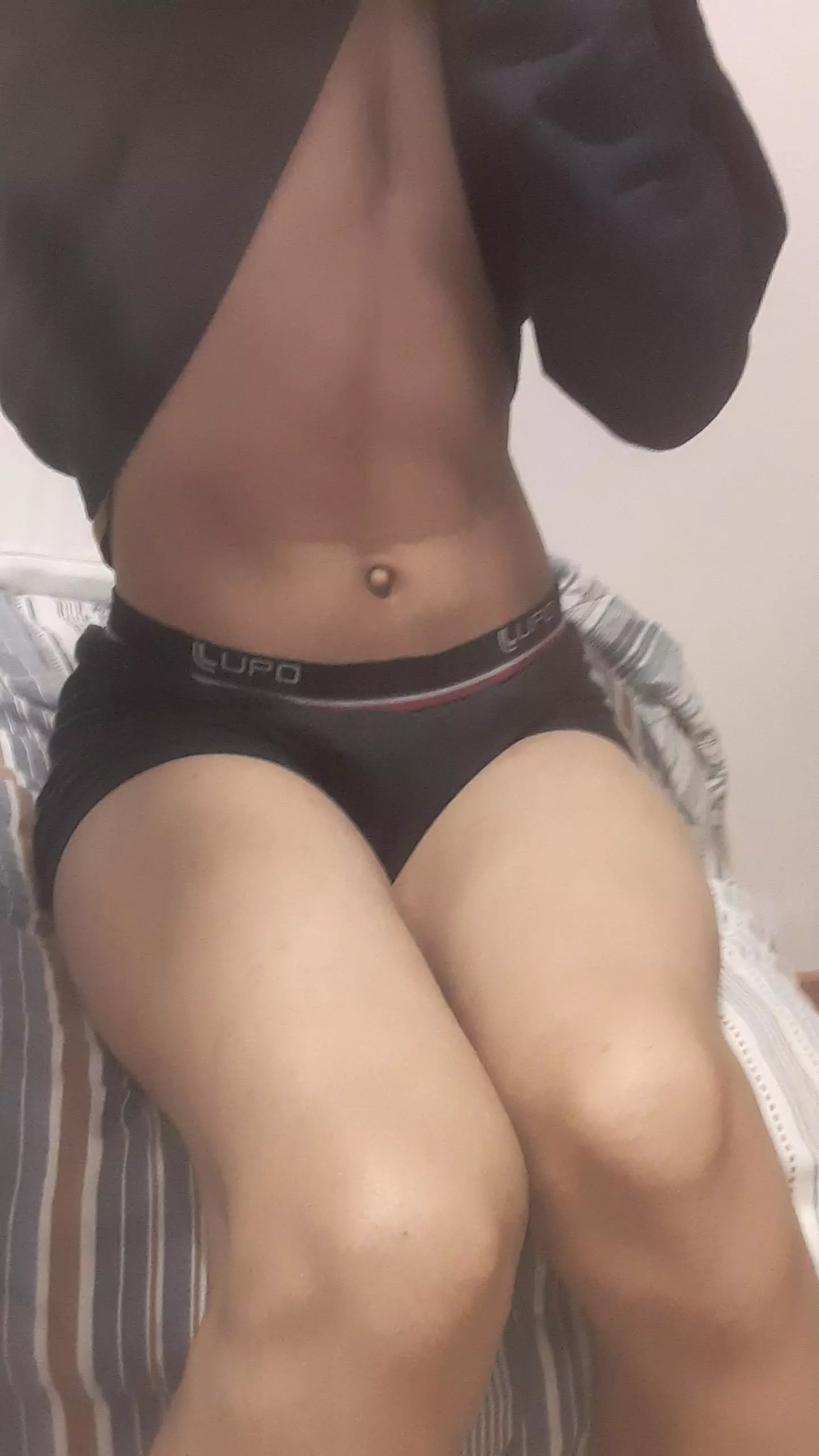 gotta be one of my favorite pictures I have ever taken 😖 posted by ornitotroop_2