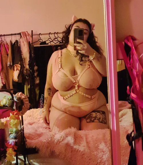 Grab my hair or my hips? 🎀 by BouncyCh3rry