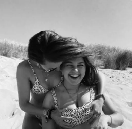 Grabbing her friends huge breasts by Gustav_und_Gronkel