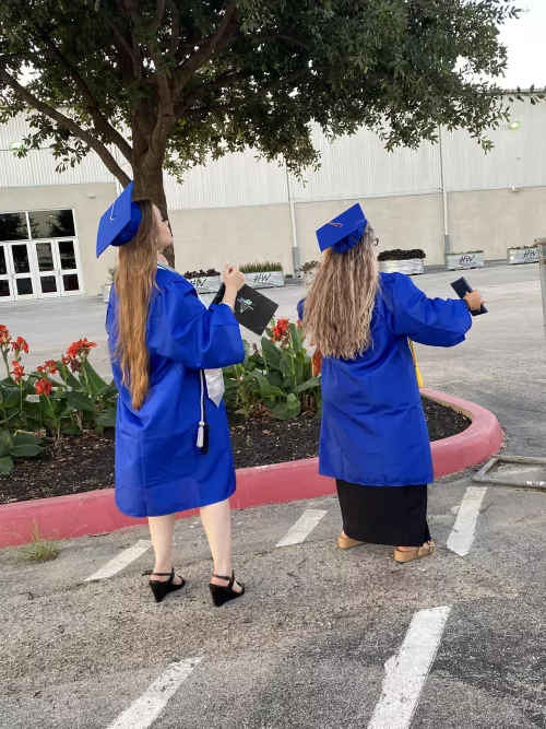 Graduation ceremony today ✨ [oc] [altgirl] by starrsusedpanty