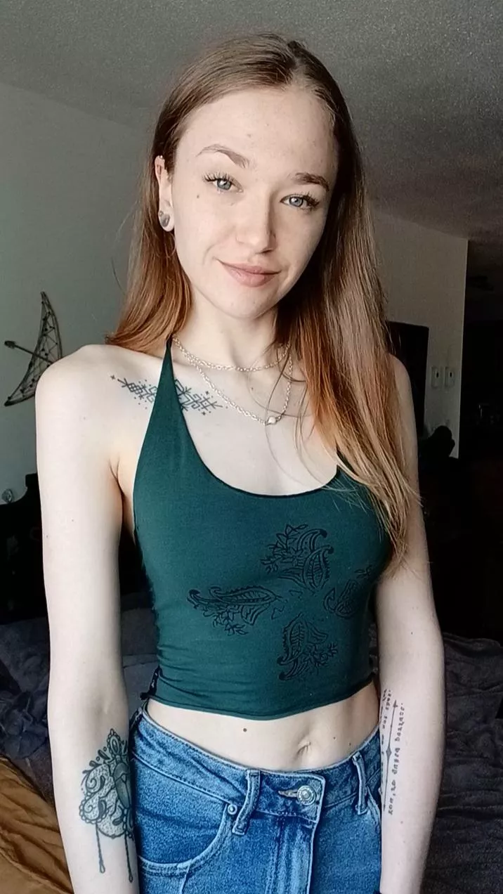 grateful all my favorite outfits are weather appropriate again 🦋 posted by maddagain