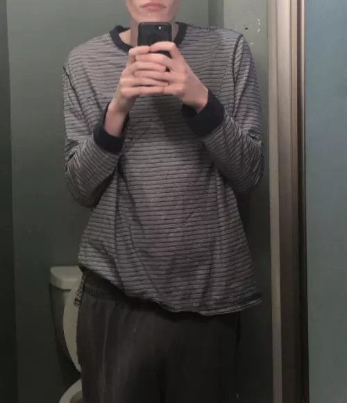 Gray sweatpants by esterhelm