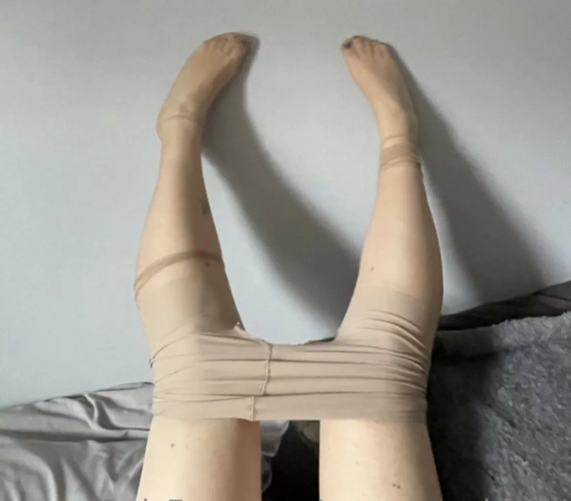 great legs and nylons posted by cutieboobz