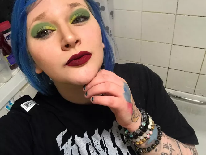 Green eyes, plum lips! by AbbyyLewis3612