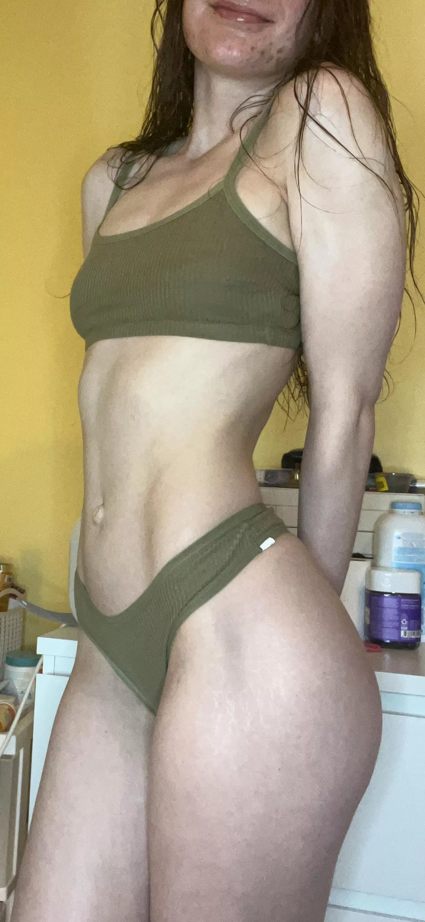 Green with envy 💚 posted by ironmae