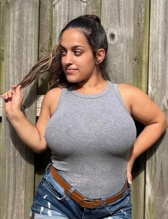 GREY!!! posted by UNIQUE_9212