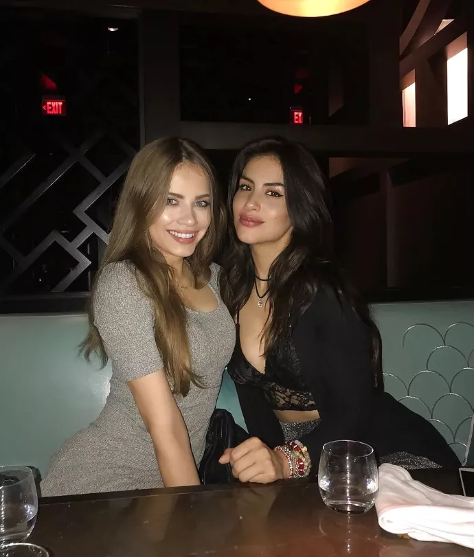 Grey or black posted by Chaturbater1