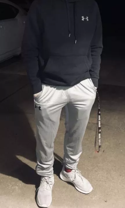 Grey sweats posted by Mortician777