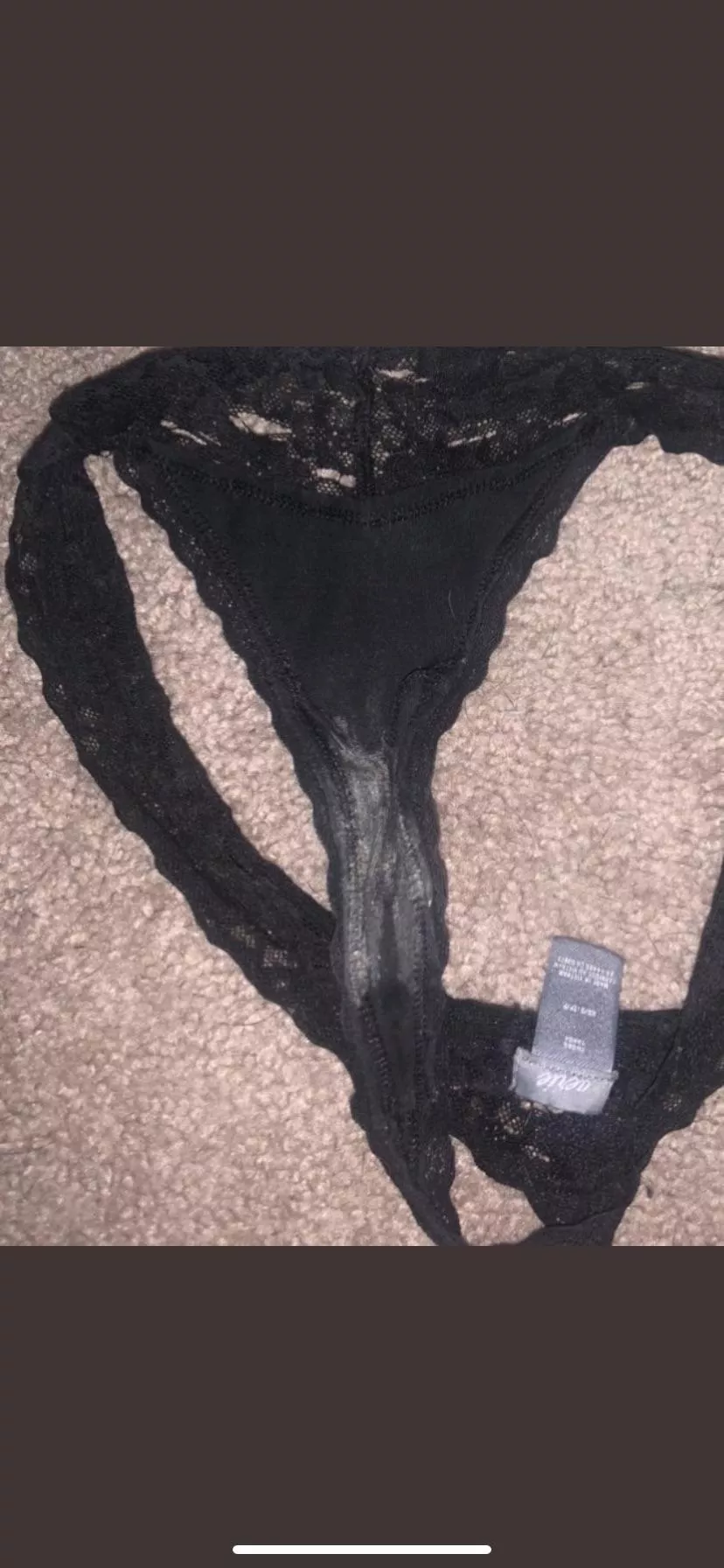 grool posted by MonaRed69pantirosex