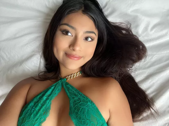 Guess my age and I send you a kiss 💋 by SexyAlexandra_