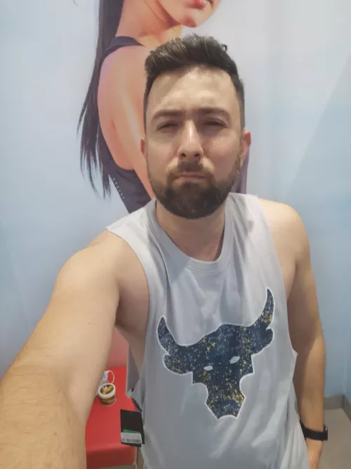 Guess my League main 😜. Hint : I play top and mid 😉. by Aljobinne