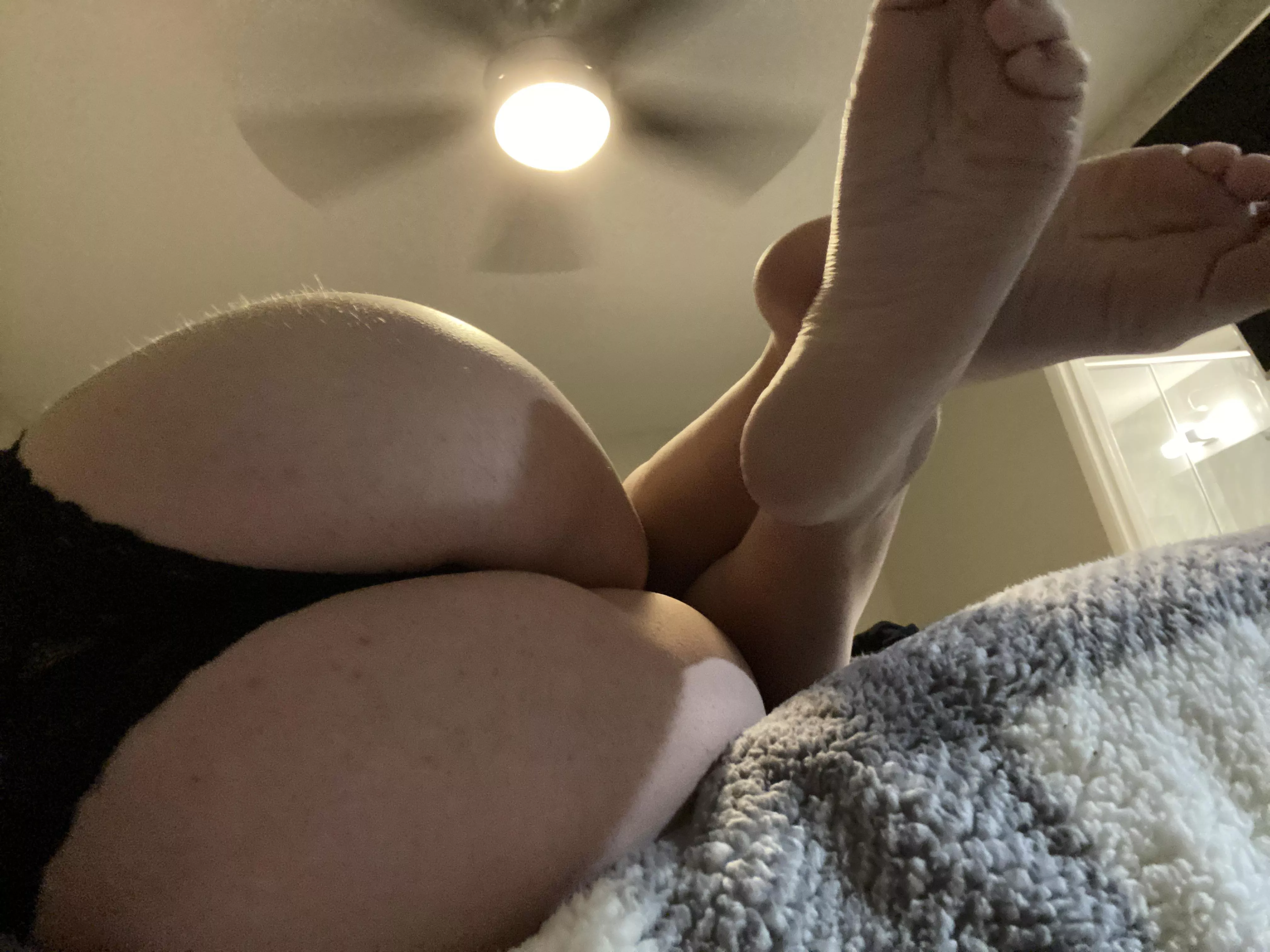 Guess what I’m doing right now posted by LaylaGrace3