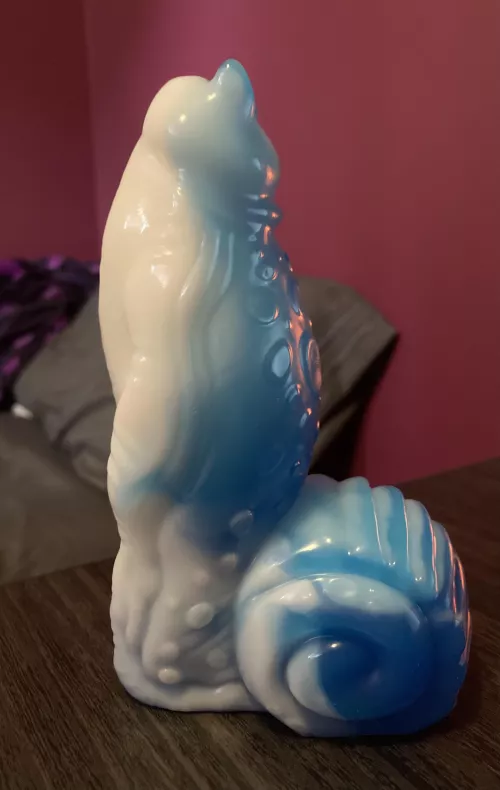 Gummy shark Ammolite is so pretty 💙🦈💙 by blusteringorchids