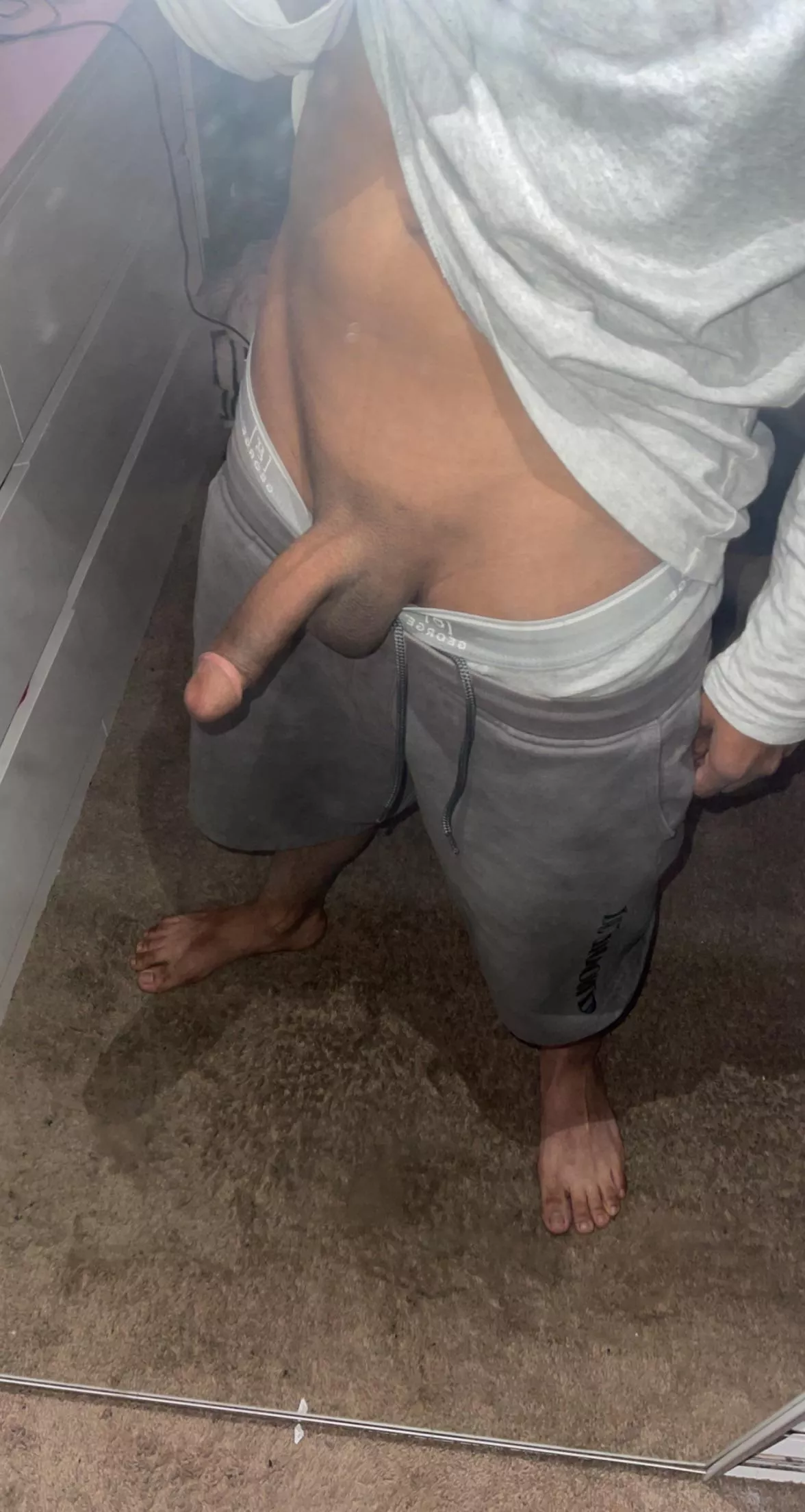 Gummy worm 🪱 posted by Rexxxfucks