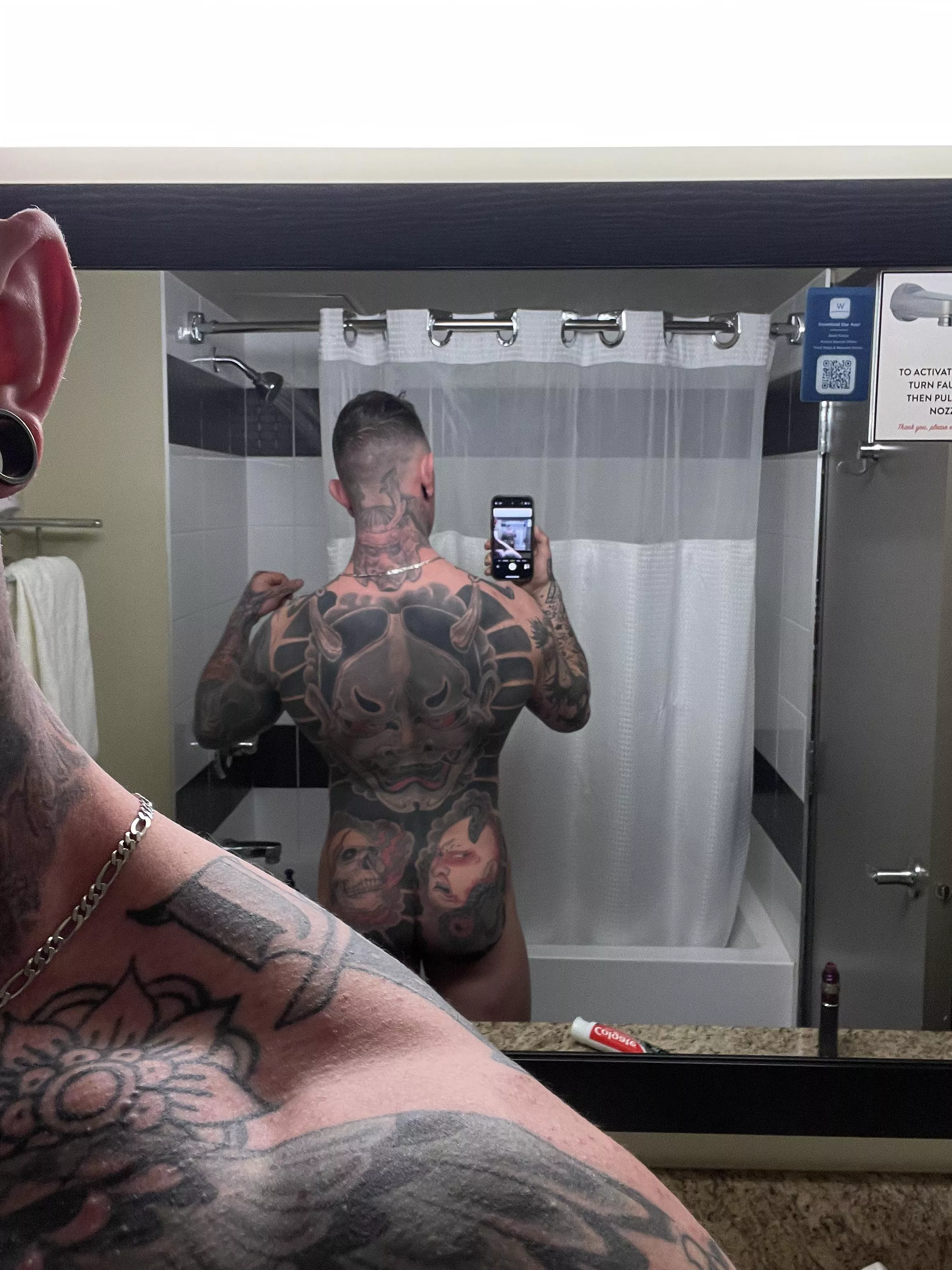 Guys can have bubble butts to (M) posted by Teenboy107