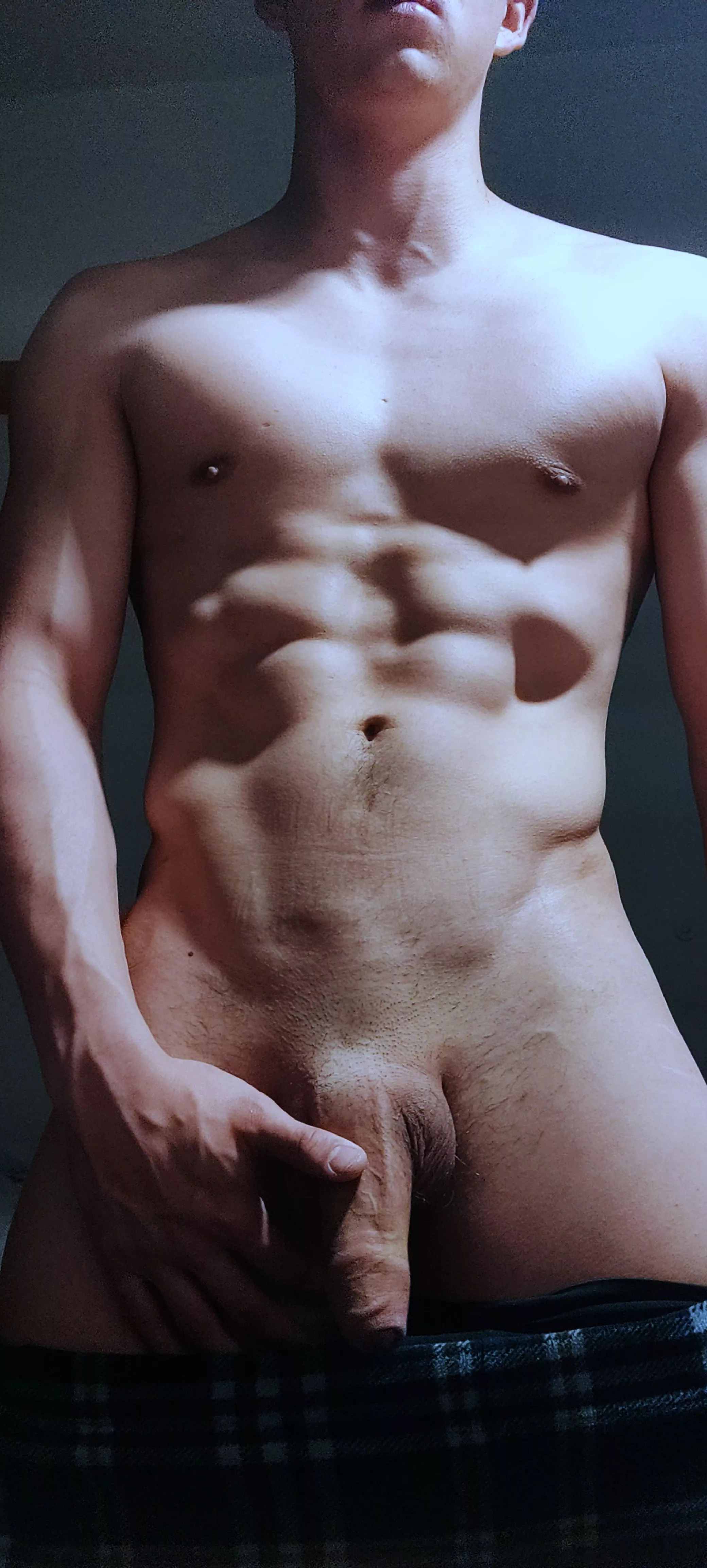 Gy[M] posted by Hardtoreddit