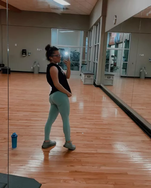 Gym rat by throwaway273044