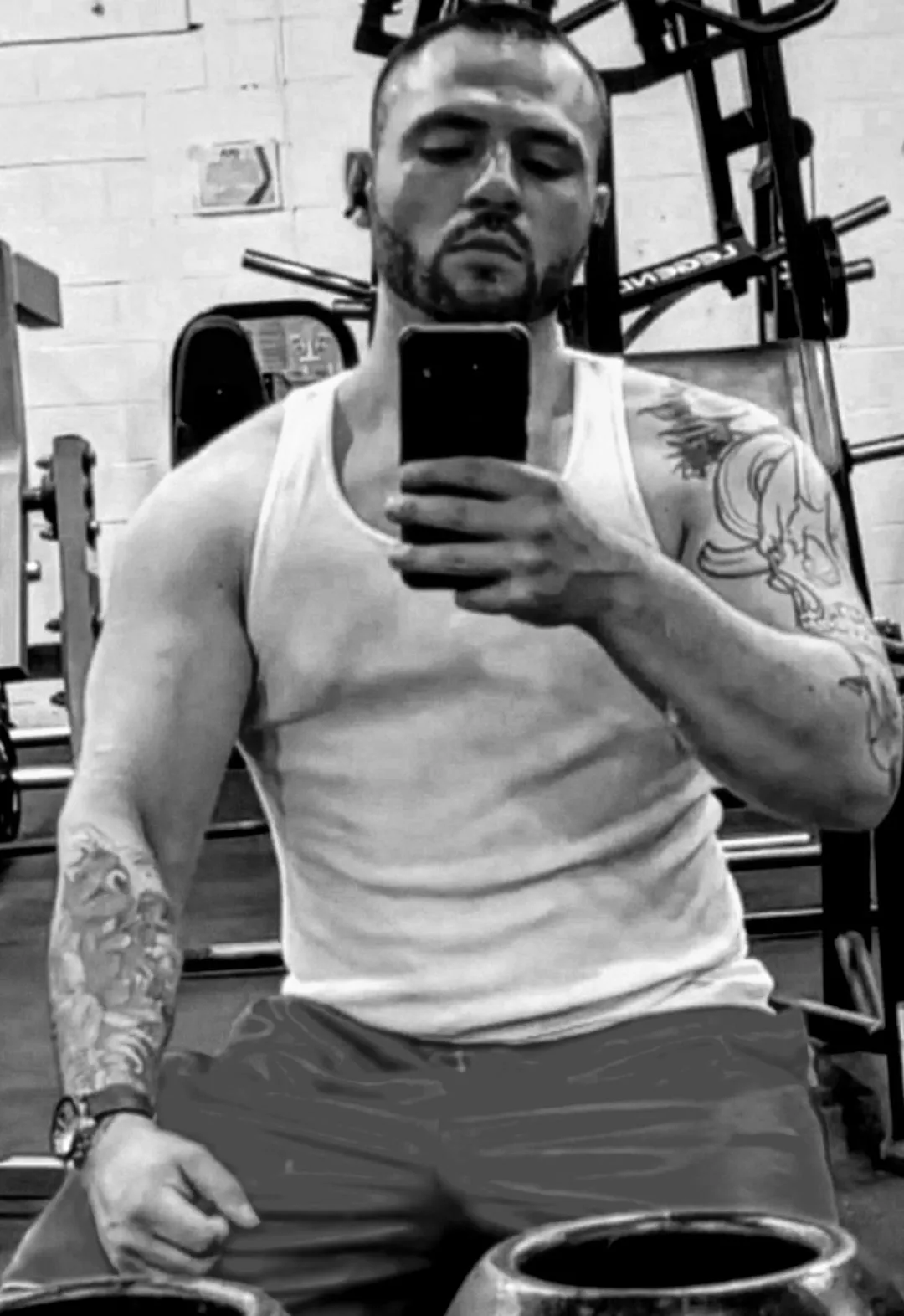 Gym Time posted by HisShoeIsHisPhone