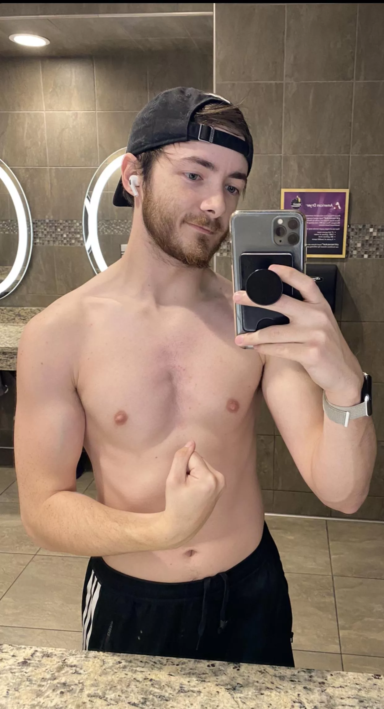 gym update: also curious what my celebrity lookalike would be? posted by blothesho