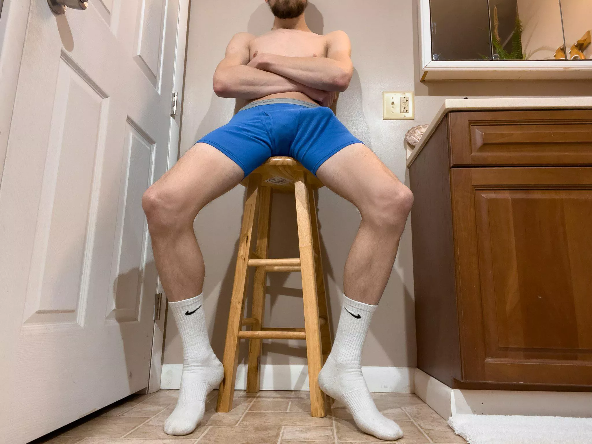 Had a few requests for white socks in my boxers, well here you go! 😉 posted by OfficialNikeSockFan