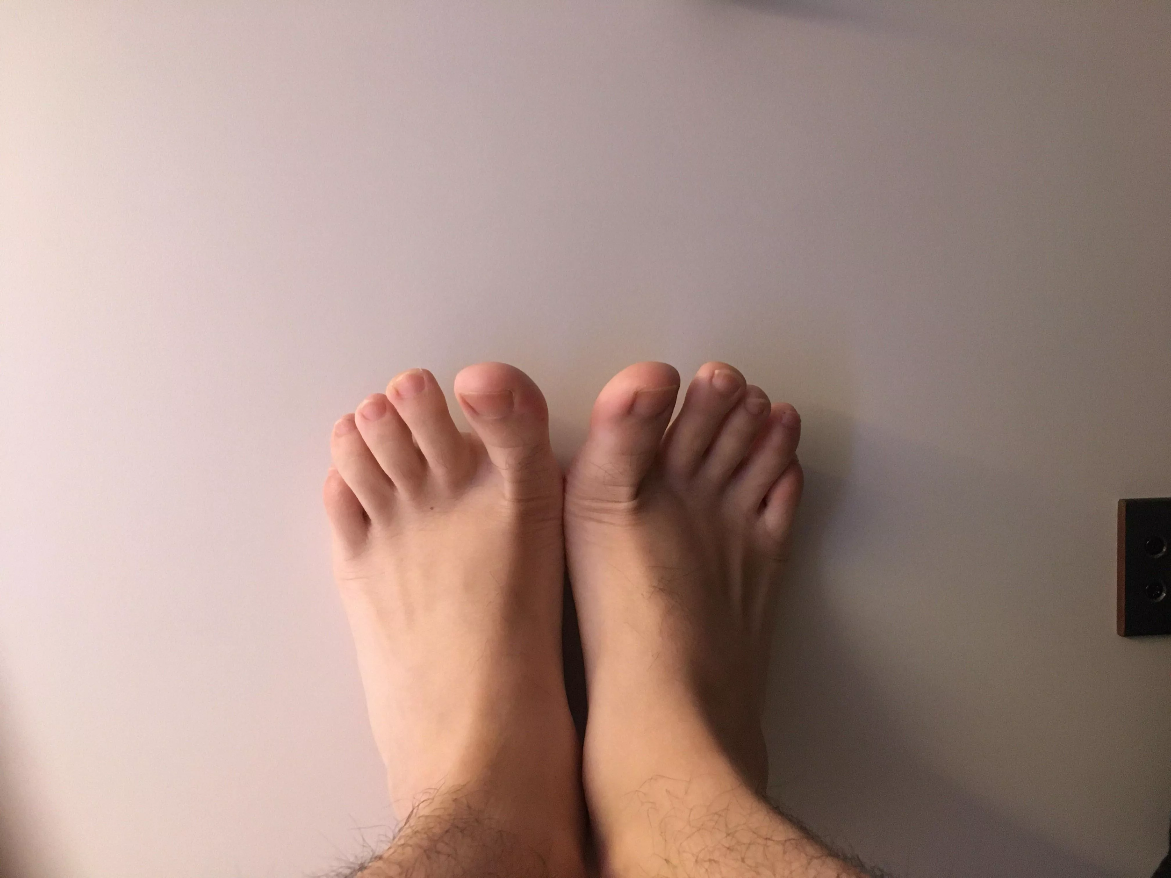 had a long day today, nothing better than taking off your shoes and relax <3 posted by noizuri