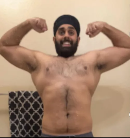 had an amazing upper body workout 💪🏾 by kalskzbdnsksnwbish