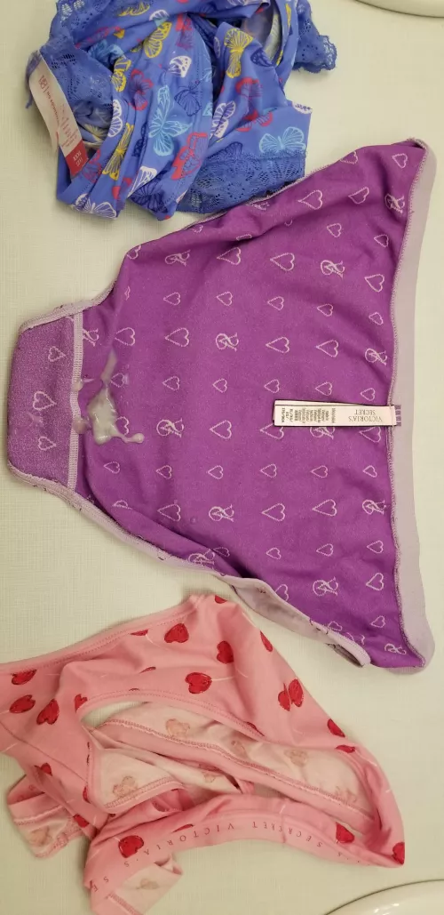 Had to make a quick choice as to which one. by aspirebub