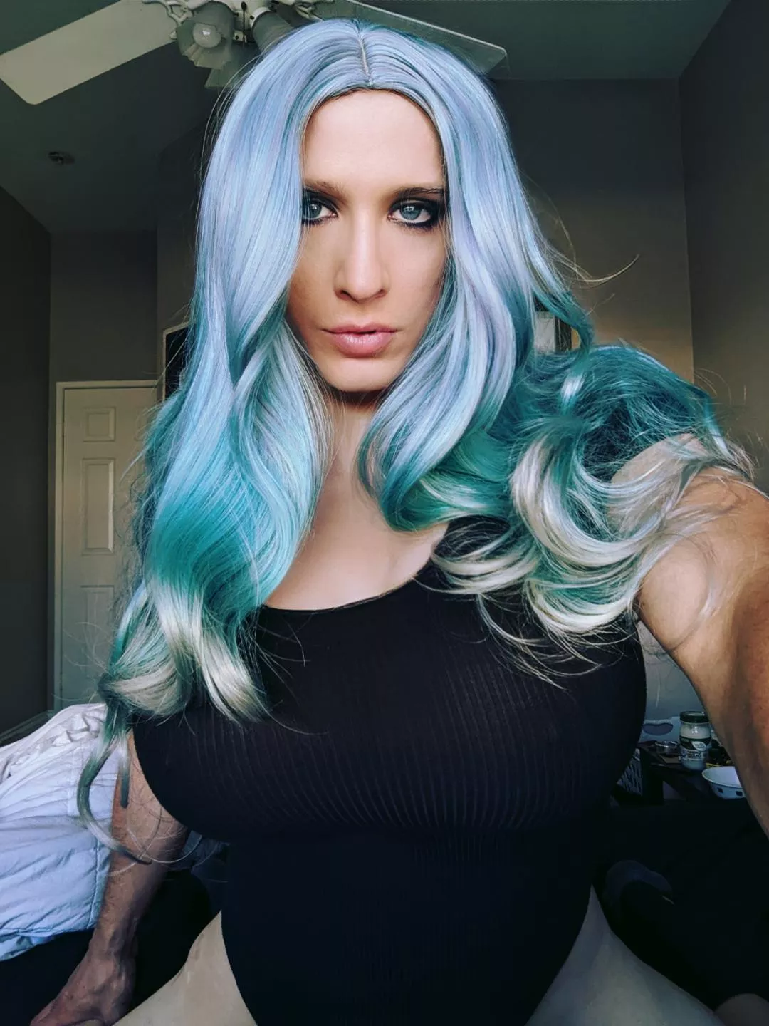 Had to take advantage of the lighting 🌞 💙 posted by EricaBee3190