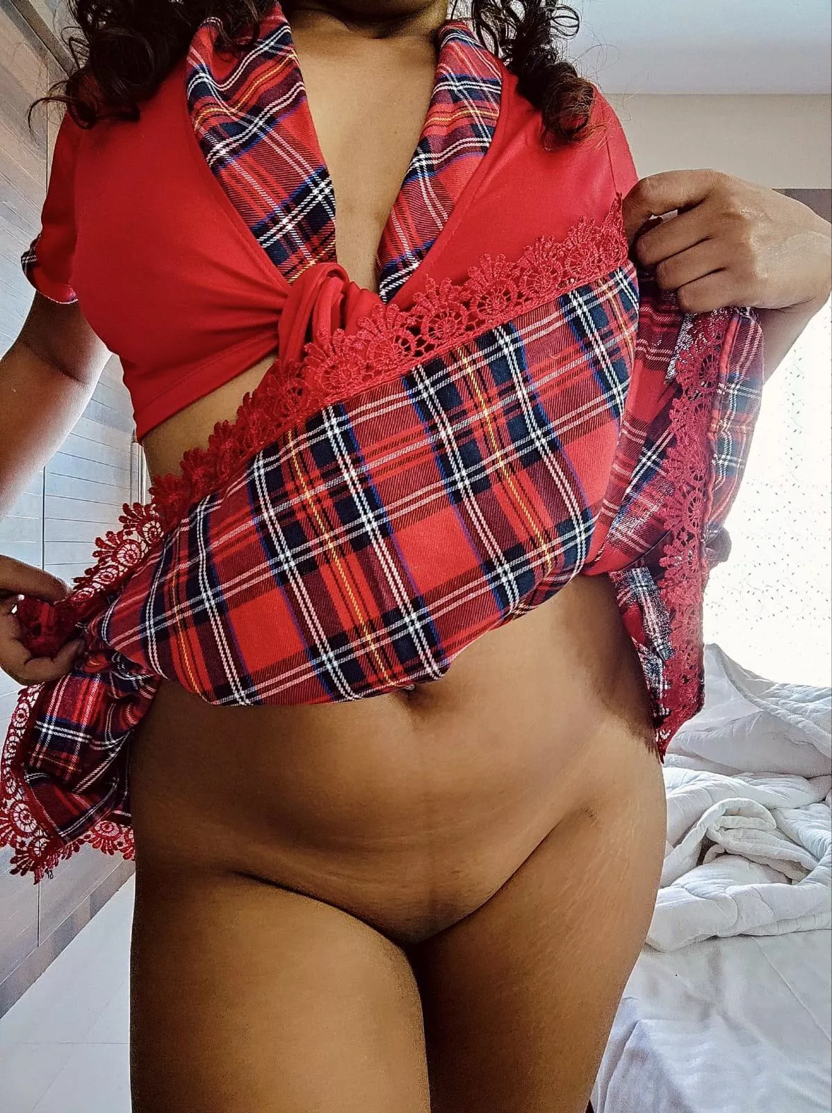 Hahaha no underwear kinda day [f] 💋 posted by freakyindianbebe