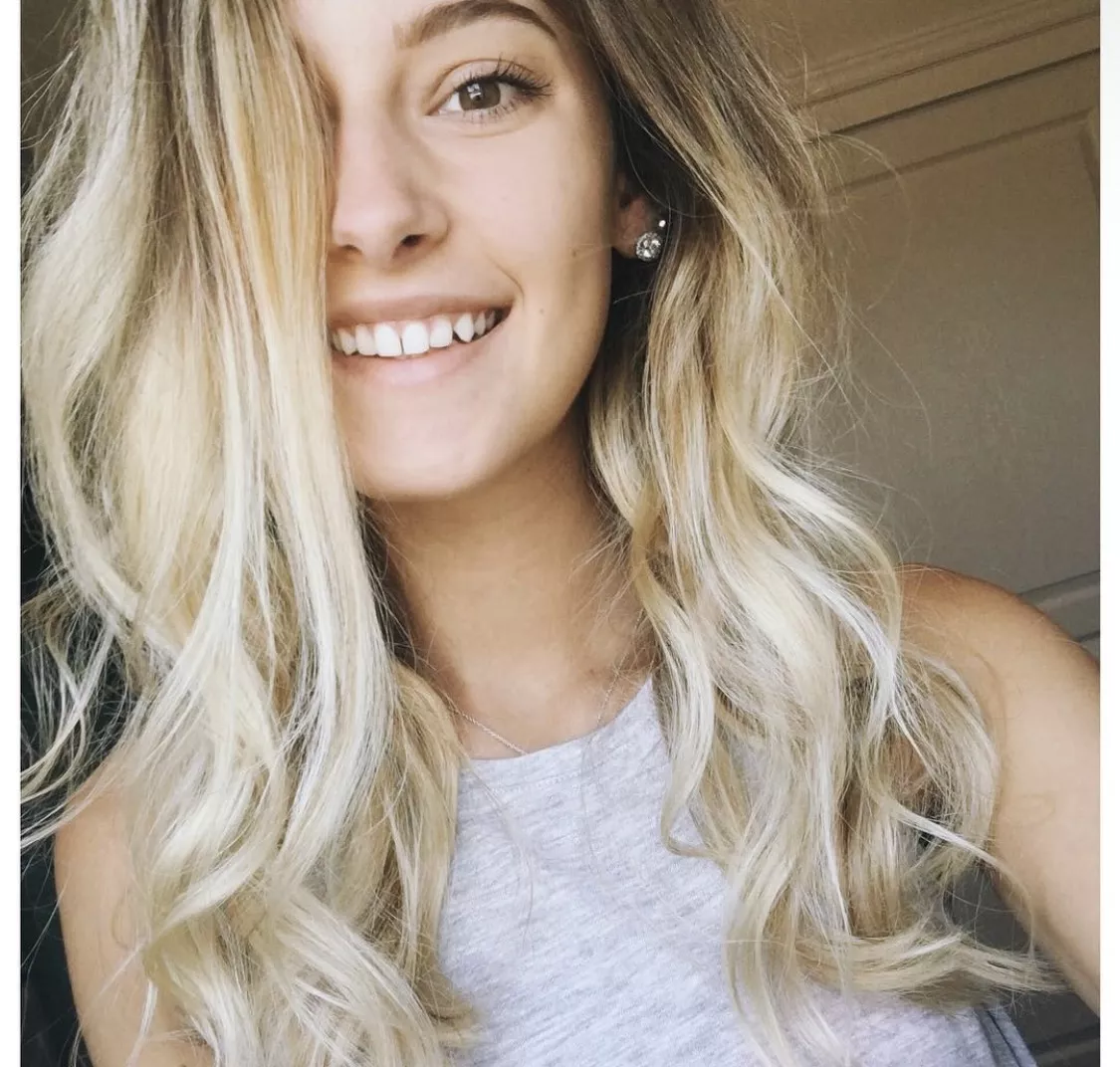 Hair down posted by cycleburgundy