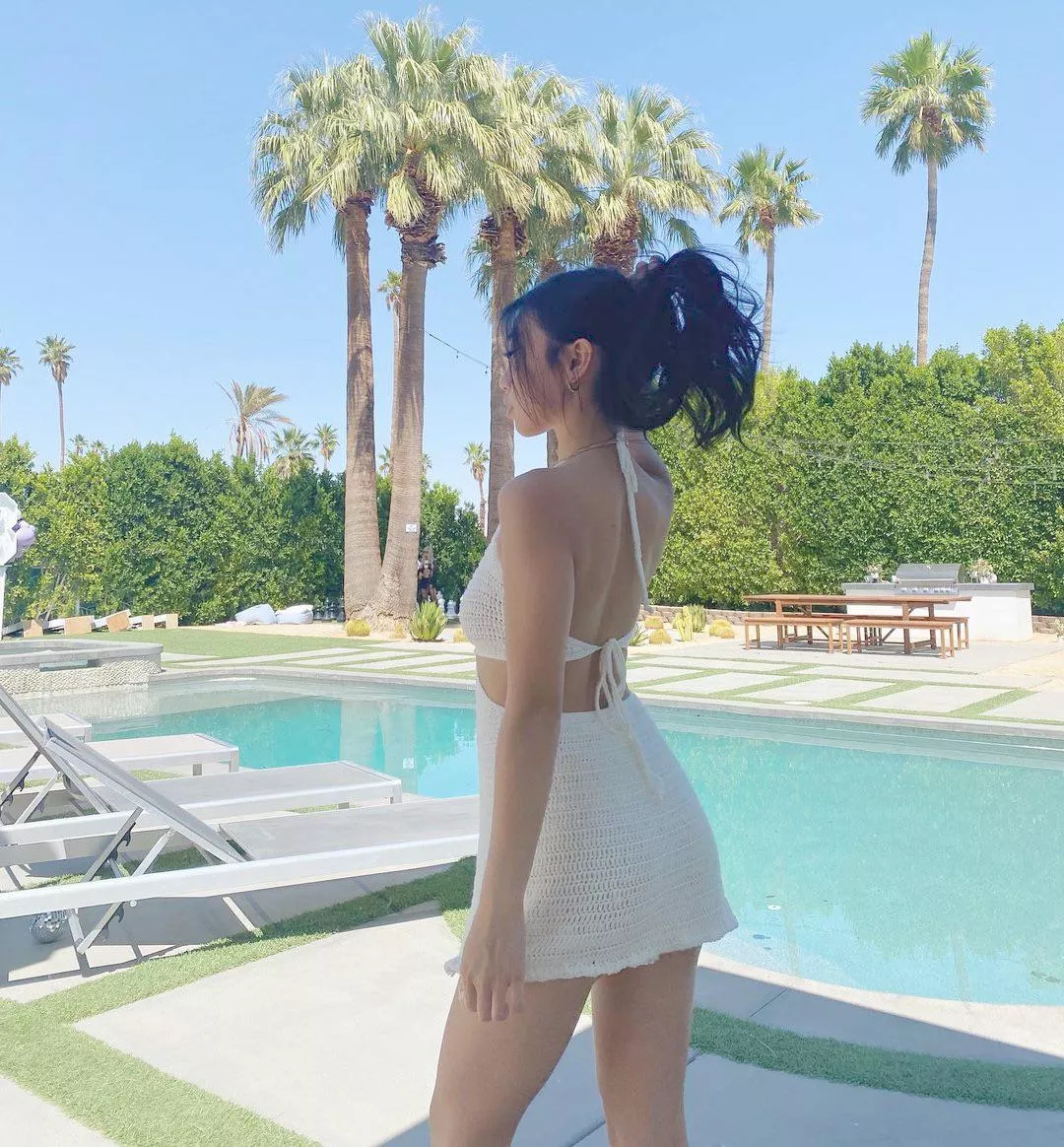 Hair up posted by likesasiangirls