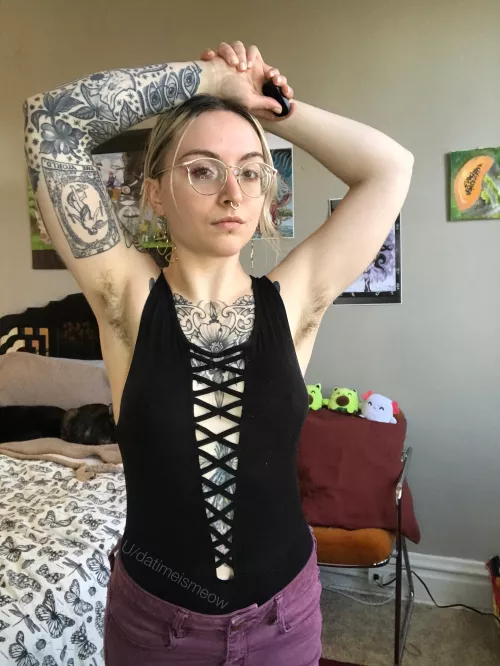 Hairy? Check. Sexy? Check. by datimeismeow