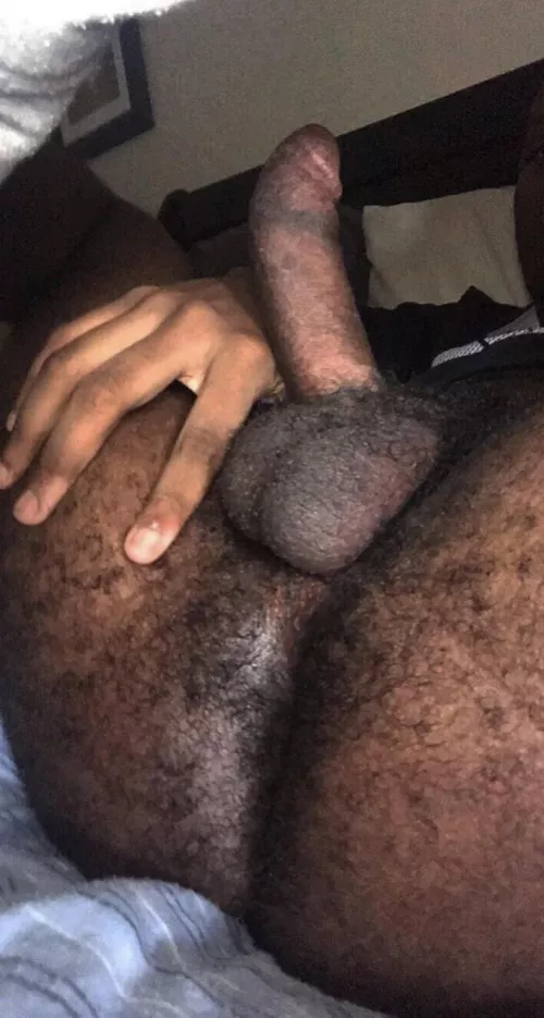 hairy…and a little bit sweaty 🥴🐽 by Remarkable_Key3404