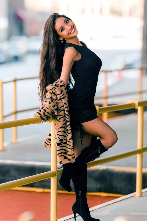 Haley Gosserand by SophisHelper