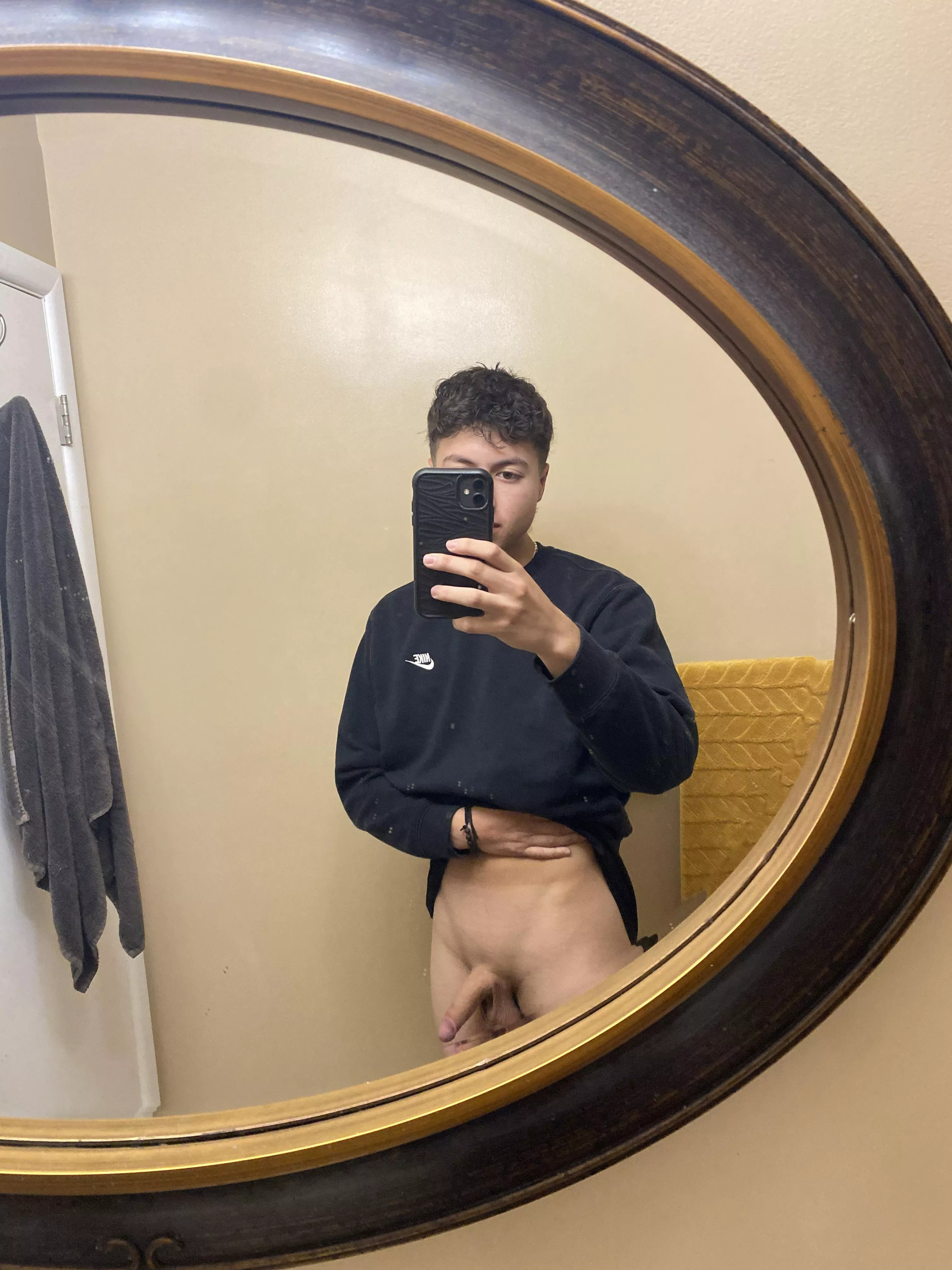 Half chubby posted by No-Pound-8267