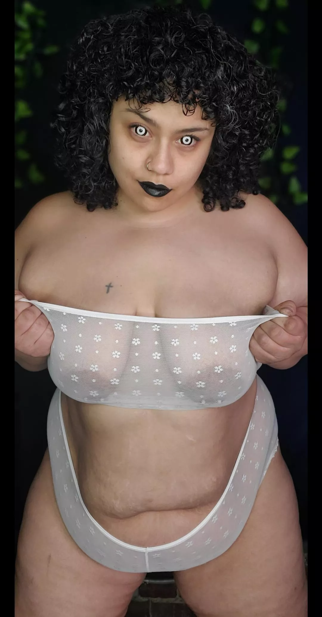 Half Good Half Evil posted by AhnaScione