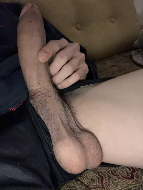 hamging low today ;) by brokopelli