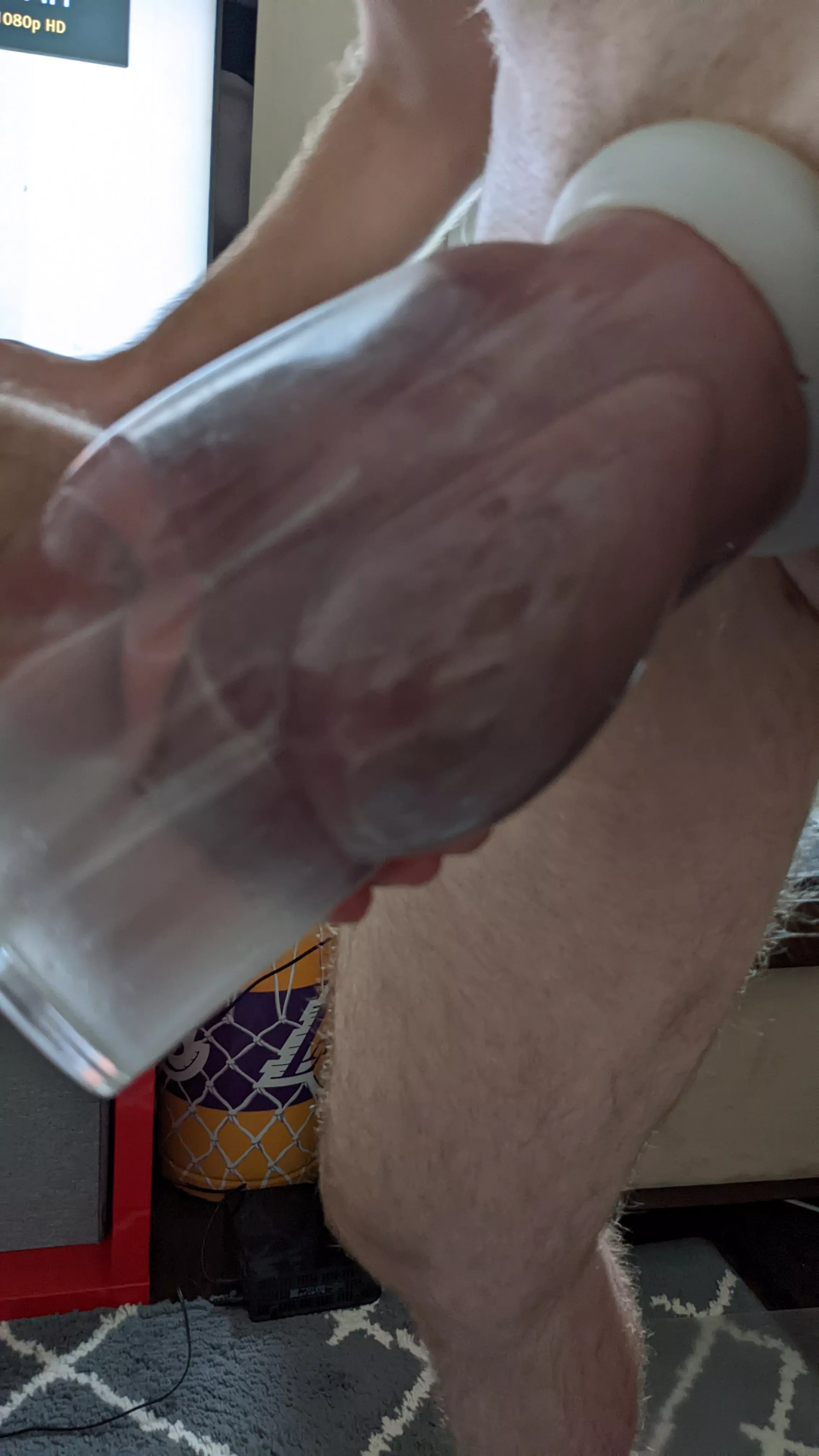 Handing My Business posted by JayHexxx