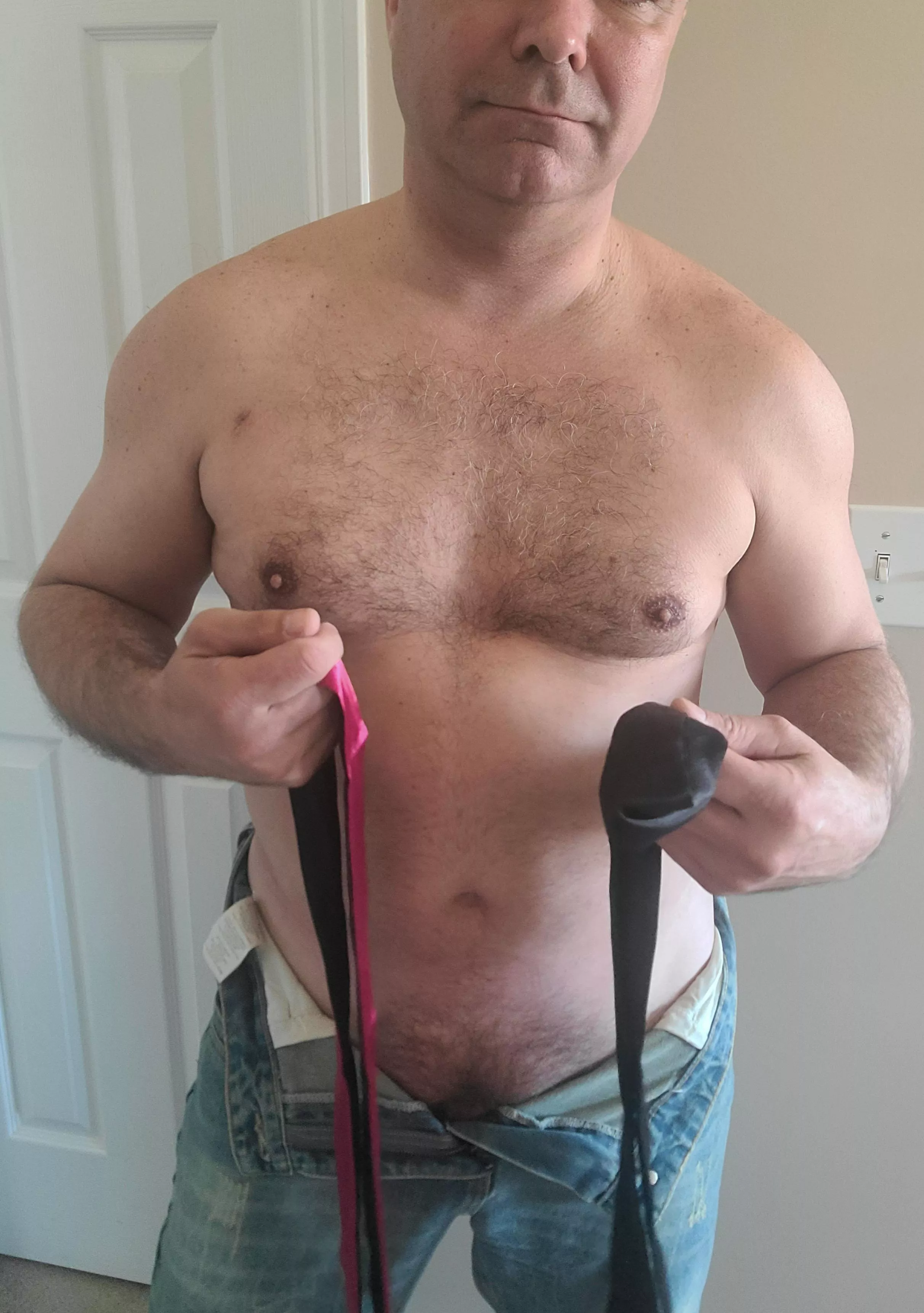 Hands tied or blindfolded? Your choice. posted by stevev18