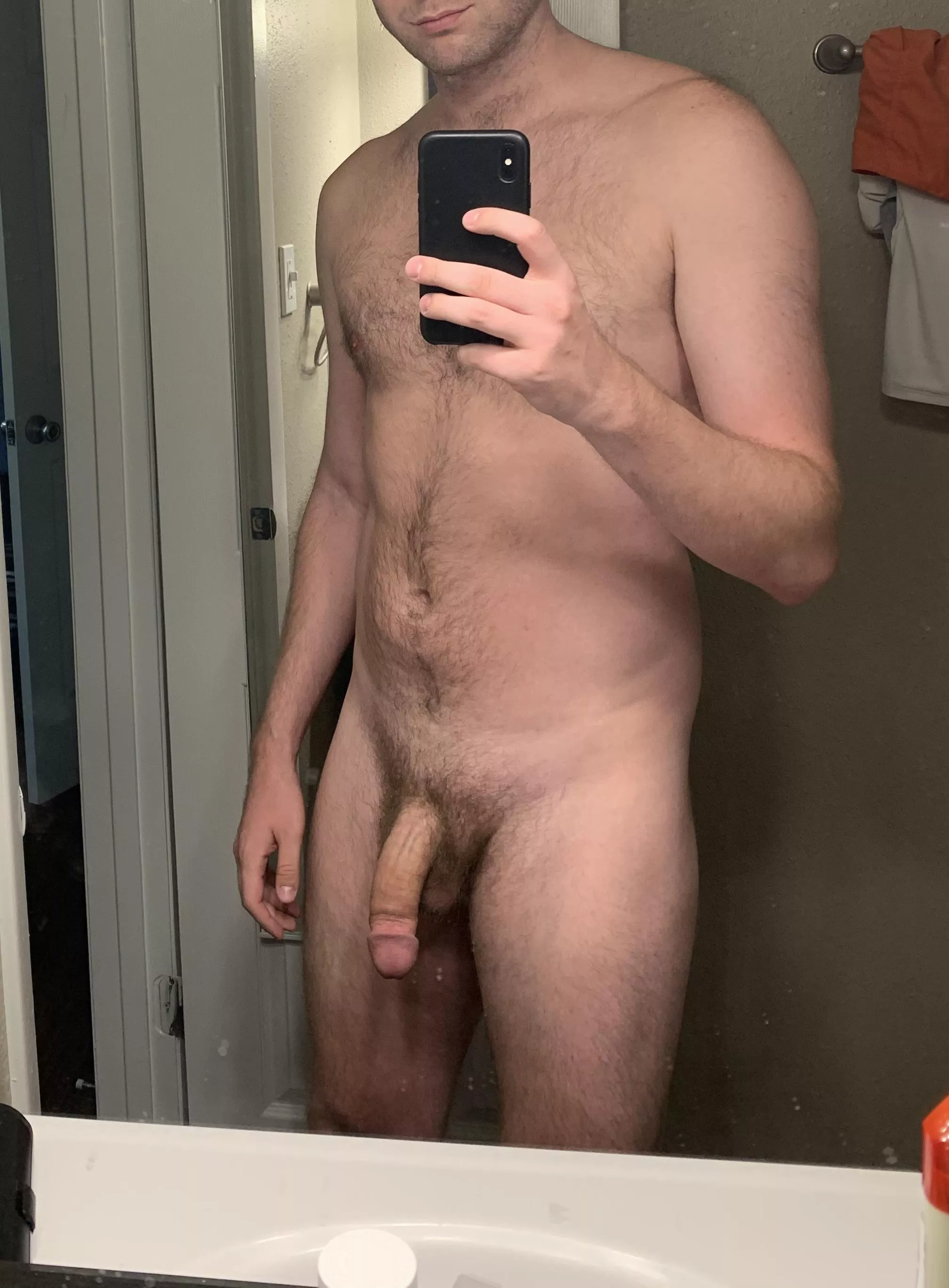 Hangin’ out [35] posted by No_Boysenberry_1082