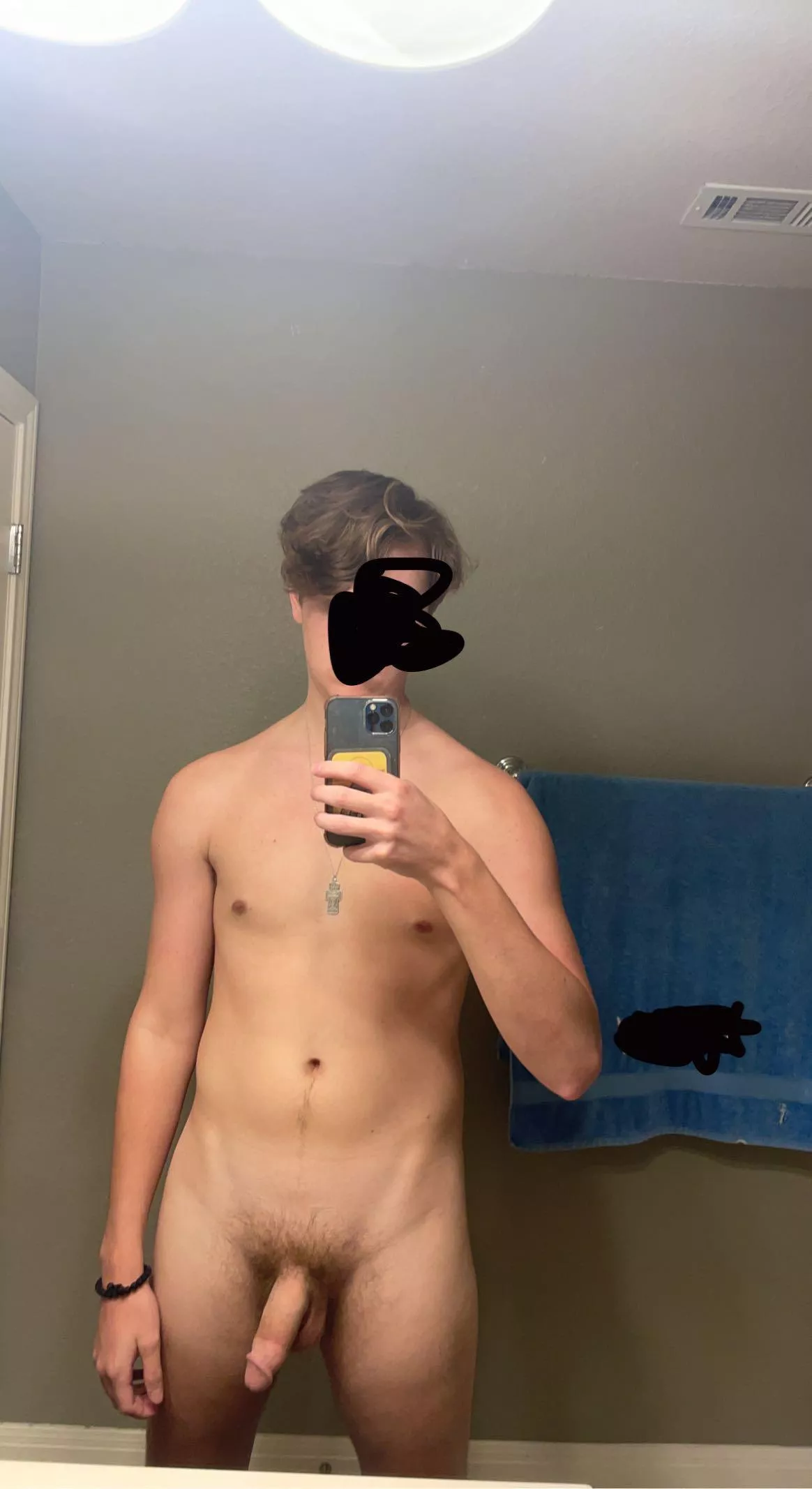 hangin’ out posted by arbyleaoyleawyle