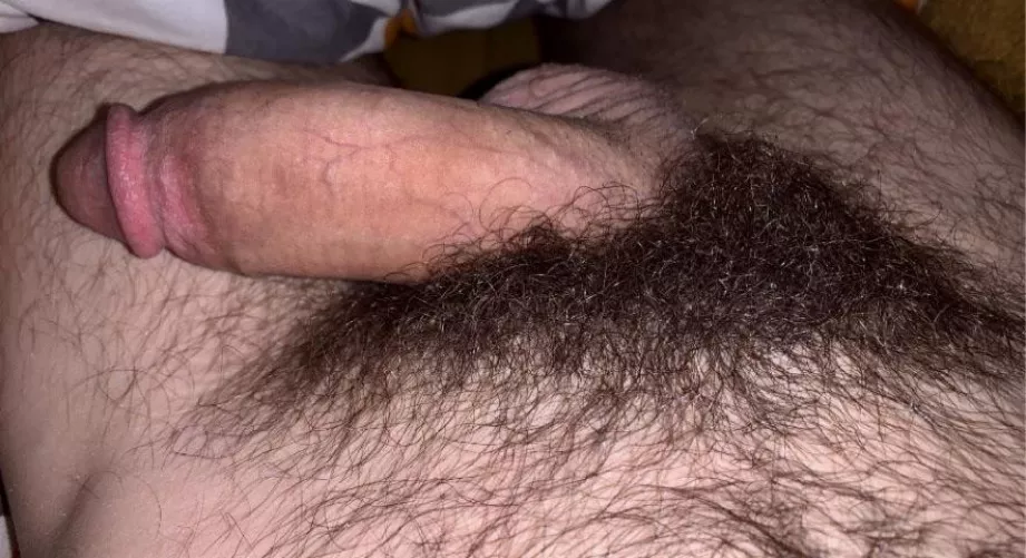 hangin' to the left... by jerseyjaxoff