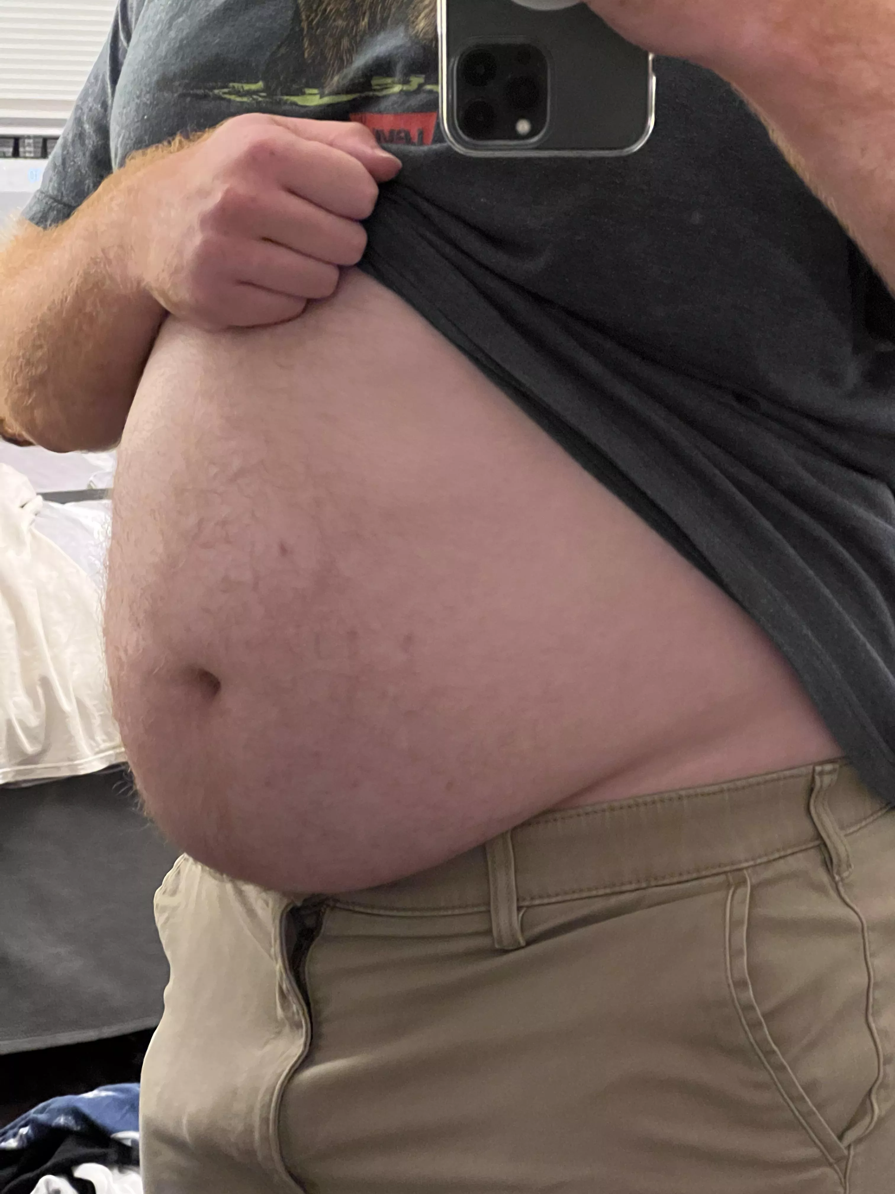 Hanging belly posted by bigred1bear