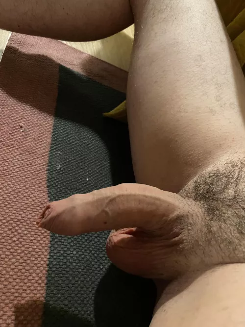 Hanging low by JoanFromHR