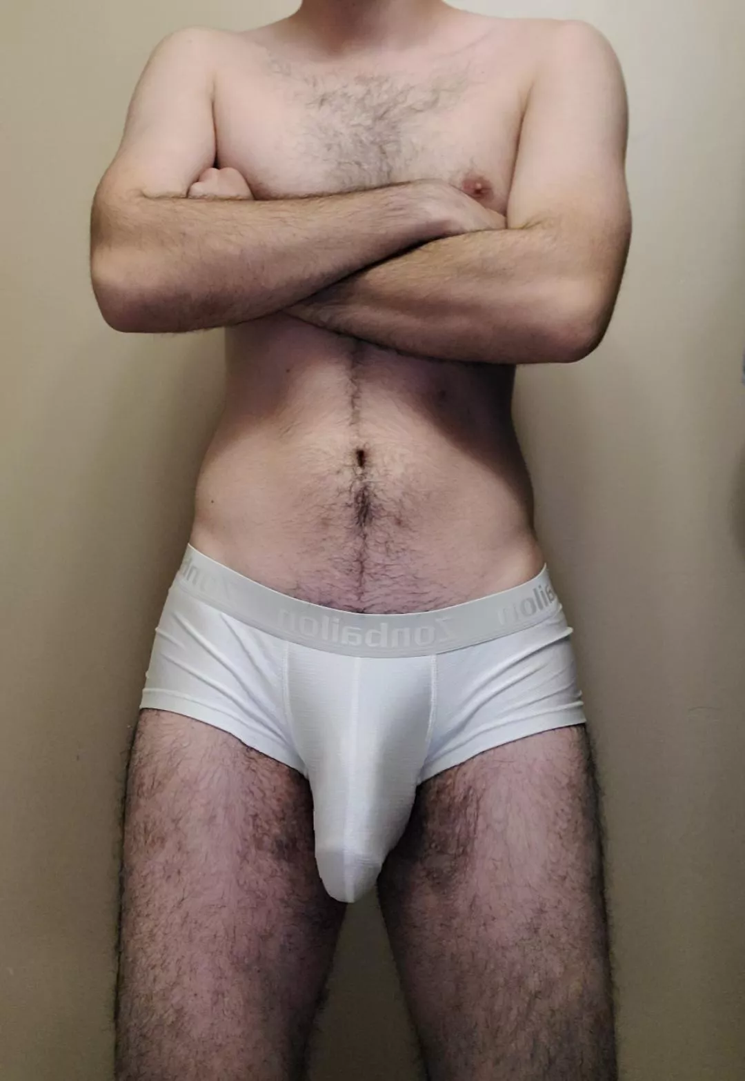 Hanging low posted by ___hung4u___