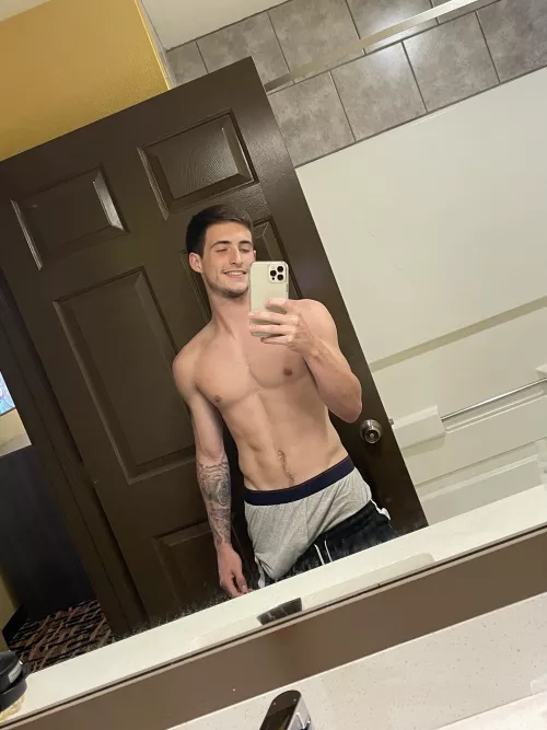 Hanging out by MaxPriceOF