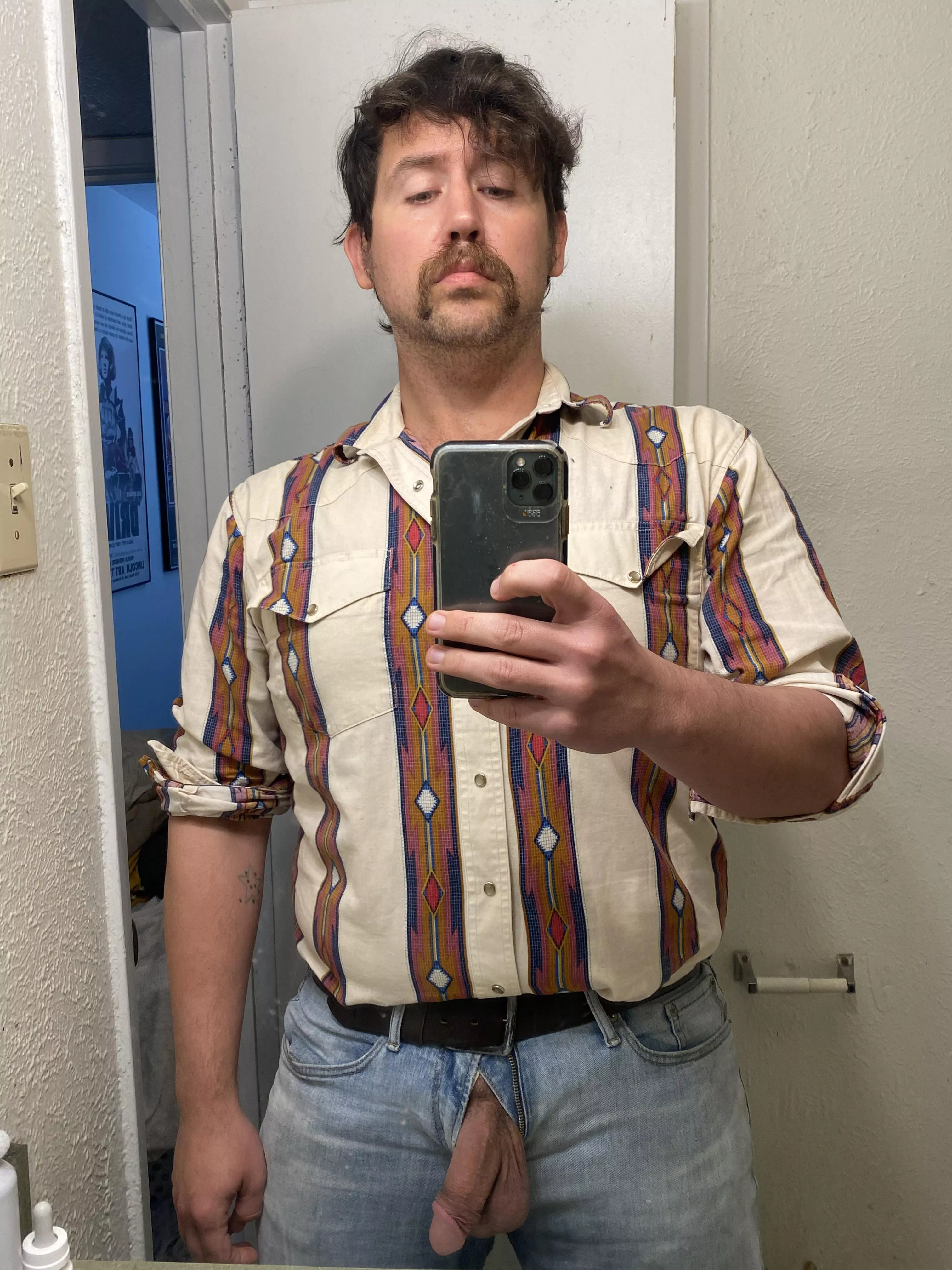 Hanging out posted by popcornandbeerdinner